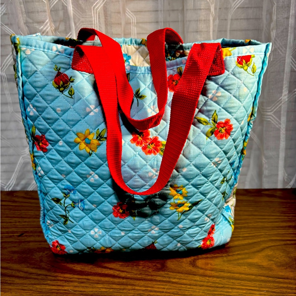 Floral Quilted Tote Bag with Red Handles 11.5 x 10 little or no use